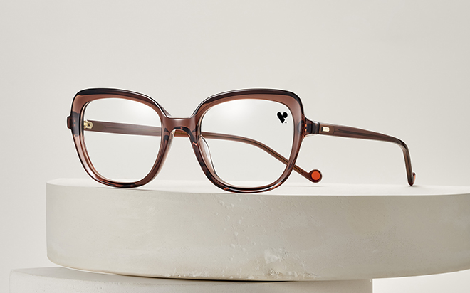 glasses on gray background